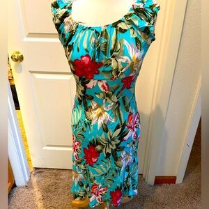 Island Love! Tropical Print Wiggle Dress